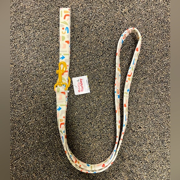 Boots and Barkley Other - NWT Boots & Barkley Dog Leash Up to 90lbs